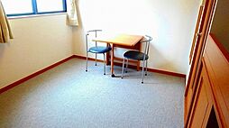 レオパレス優 2階1Kのリビング/ダイニング