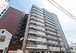 FROMA MONZENNAKACHO RIVER SIDE