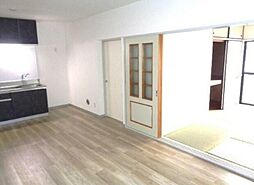 SKマンションB棟 3階3LDKのリビング/ダイニング