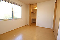 コーポファミーユ 202 2階2LDKのリビング/ダイニング