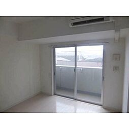 バージュアル横濱鶴見 9階1Kのリビング/ダイニング