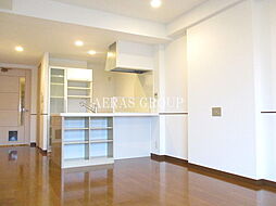 ロイヤルパークスシーサー 718 7階1Kのリビング/ダイニング