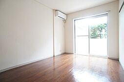 メゾン下高井戸 105 1階1Kのリビング/ダイニング