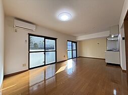 ヴェールノーヴァ 107 1階3LDKのリビング/ダイニング