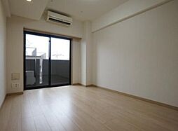 ルーブル武蔵新城 4階1Kのリビング/ダイニング