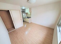 グリーンパーク 2階ワンルームのリビング/ダイニング