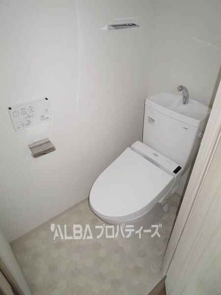 画像8:トイレ（別号室の参考写真）