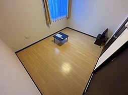 レオパレスカーサ ソレアード 1階1Kのリビング/ダイニング