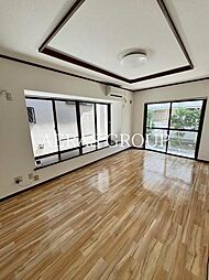 コンステレーション鵠沼 1階2DKのリビング/ダイニング