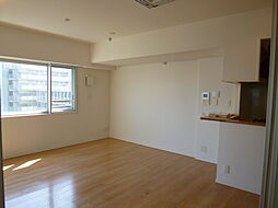 東京メトロ有楽町線 月島駅 徒歩6分の賃貸マンション 3階2LDKのリビング/ダイニング