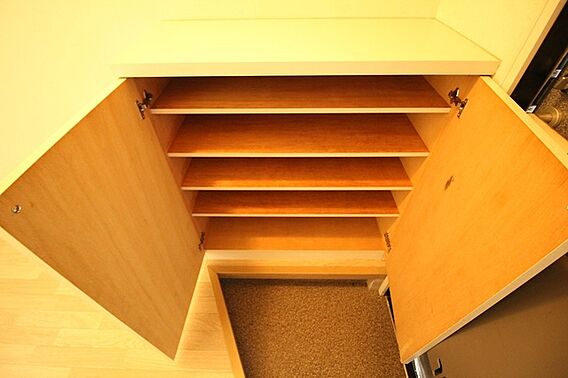 シャングリラ_内装_3