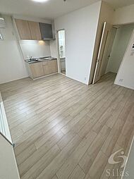 南海泉北線 深井駅 徒歩10分の賃貸アパート 2階1LDKのリビング/ダイニング