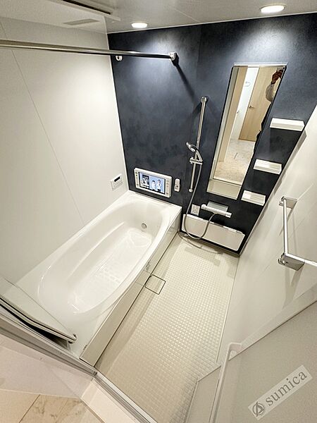 画像23:浴室テレビ・1坪サイズの大きいバスルーム♪