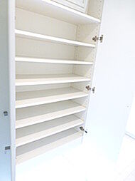 同建物内の写真を掲載しており、実際の部屋とは異なる場合がございます。