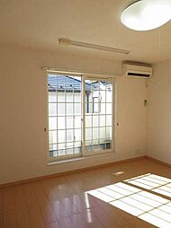 アクティブ シックス 2階1Kのリビング/ダイニング