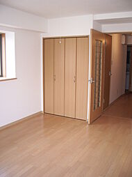 グッド　フラットIII 308 3階1Kのリビング/ダイニング