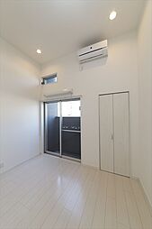 近鉄けいはんな線 吉田駅 徒歩15分の賃貸アパート 1階ワンルームのリビング/ダイニング