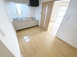 パークウエスト西村 201 2階2DKのリビング/ダイニング