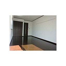 ルミエール 2階1Kのリビング/ダイニング