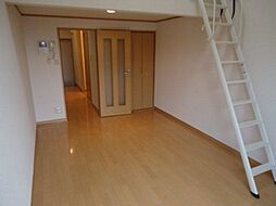 クレセントハイツＴＯＫＹＵIII 1階1Kのリビング/ダイニング