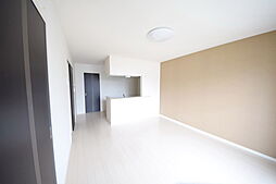 オリエンタルコート 203 2階2LDKのリビング/ダイニング