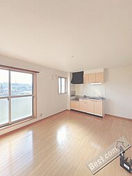 ラ・プリミエール城東A棟 2階3DKのリビング/ダイニング