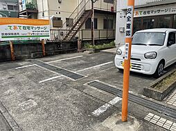 13 / 22