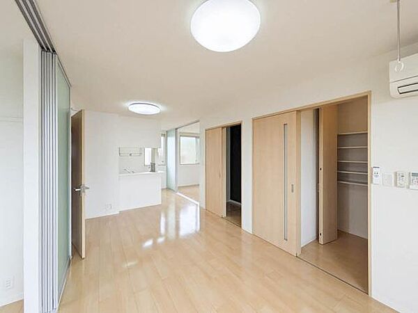 apartment 茨城県常陸大宮市石沢1584-4
石沢の賃貸情報を見る
物件地図