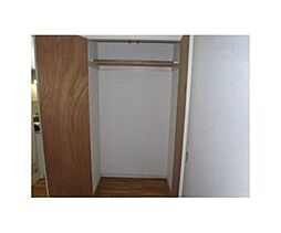 ジュネス三軒茶屋 103 1階1Kのリビング/ダイニング