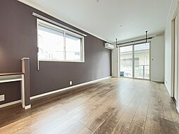 京急本線 鶴見市場駅 徒歩5分の賃貸アパート 1階1LDKのリビング/ダイニング