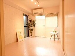 Brick　Maison1 107 1階1Kのリビング/ダイニング