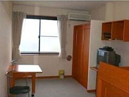 レオパレスUrban Life 1階1Kのリビング/ダイニング