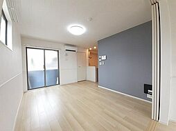 グリシーヌ 1階1LDKのリビング/ダイニング