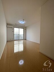 アウドムラ 1階1Kのリビング/ダイニング