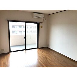 サニーフォレスト藤原弐番館 5階3LDKのリビング/ダイニング