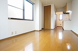 パルティーレ 301 3階ワンルームのリビング/ダイニング