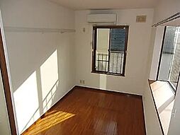 ル・ボワ 代々木上原 2階ワンルームのリビング/ダイニング