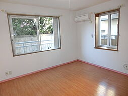 JR総武線 本八幡駅 徒歩12分の賃貸アパート 1階1Kのリビング/ダイニング