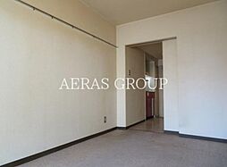 東急田園都市線 三軒茶屋駅 徒歩10分の賃貸マンション 3階ワンルームのリビング/ダイニング