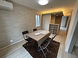 レイクラーヴォ 201 2階2LDKのリビング/ダイニング