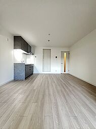 ＣＡＳＡ　ＣＡＬＭＡ菱木 3階1SLDKのリビング/ダイニング