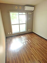 ストークレジデンスナカザワ 107 1階1Kのリビング/ダイニング