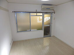 JR中央線 西八王子駅 徒歩10分の賃貸マンション 2階1Kのリビング/ダイニング