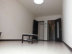 レオネクストホワイトパレス 1階1Kのリビング/ダイニング