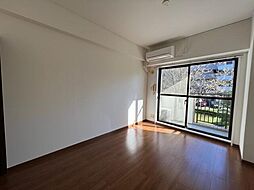 サクラファミリア 4階ワンルームのリビング/ダイニング