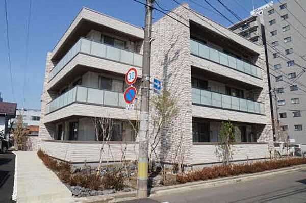 apartment 岩手県盛岡市中央通３丁目15-11
中央通の賃貸情報を見る
物件地図