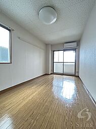 ユニヴェール 4階1Kのリビング/ダイニング