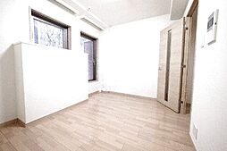 京急本線 新馬場駅 徒歩4分の賃貸マンション 1階1Kのリビング/ダイニング