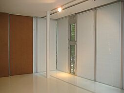 ＧーＦＬＡＴ 4階ワンルームのリビング/ダイニング