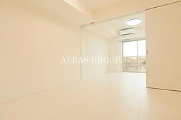 プレミアムキューブ代々木上原 203 2階1DKのリビング/ダイニング